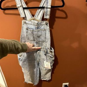 NWT ZARA DISTRESSED JEAN SHORT OVERALLS KID GIRLS SIZE 9 YEARS